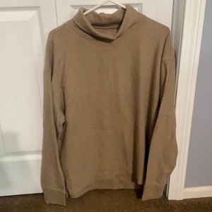 Tan Banana Republic Turtleneck Shirt size medium